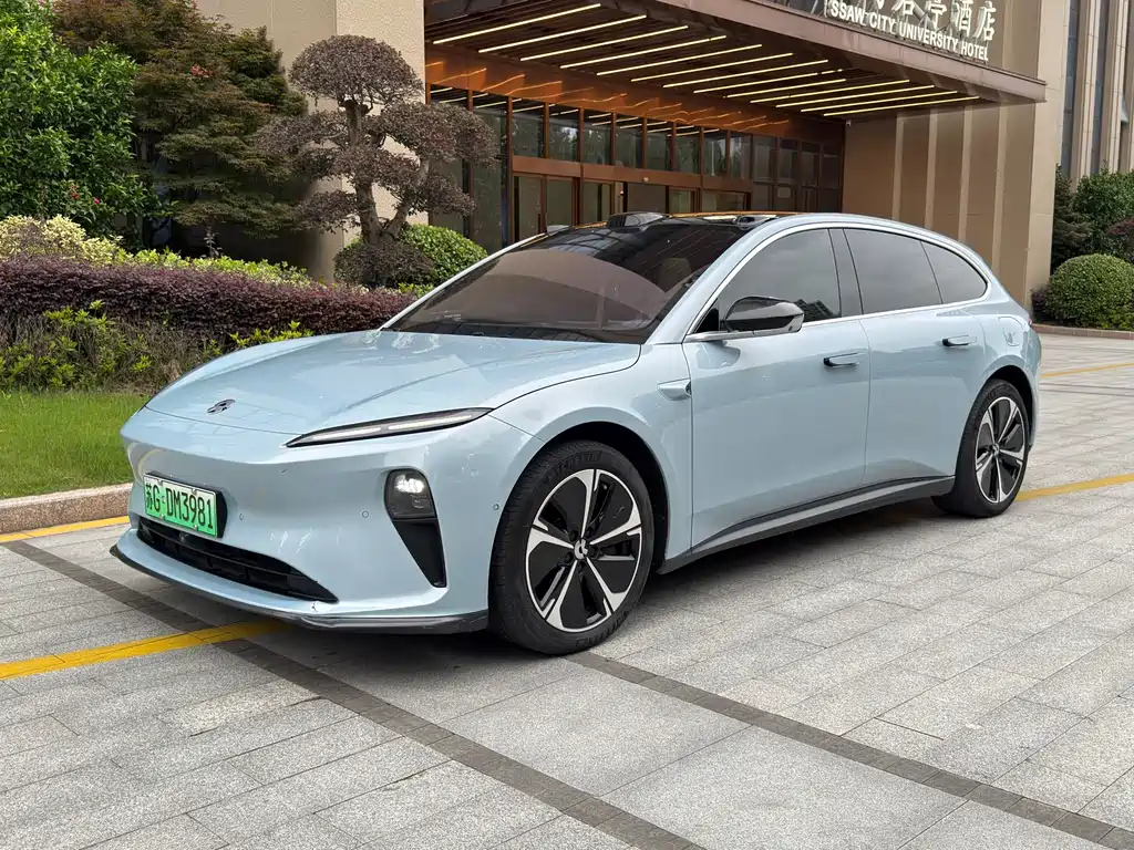 NIO ET5T 2024