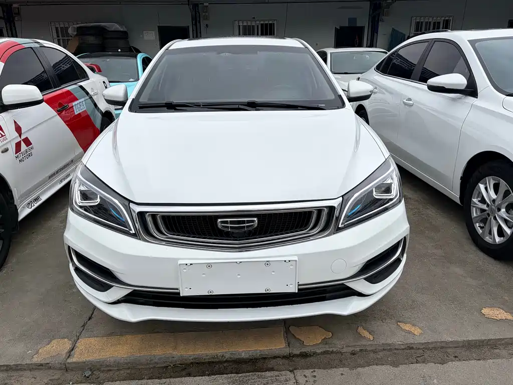 Geely Emgrand 2020