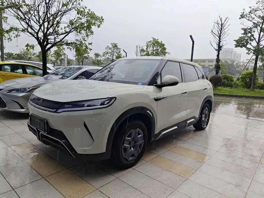 BYD Yuan UP 2024