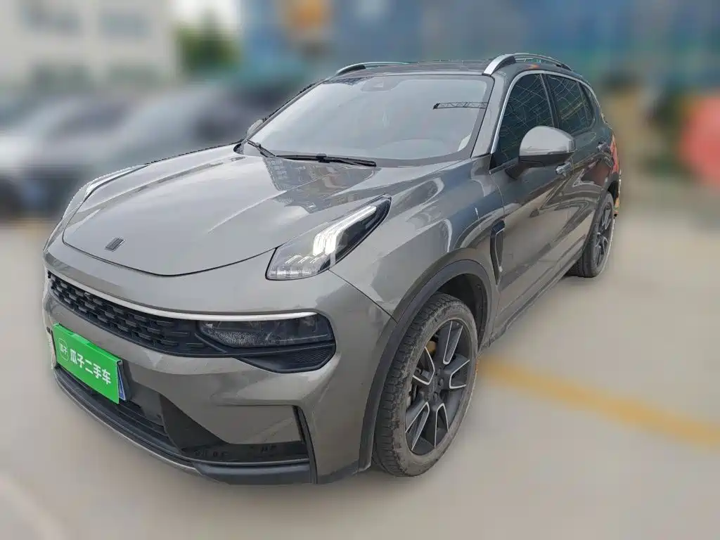 Lynk & Co 01 2022