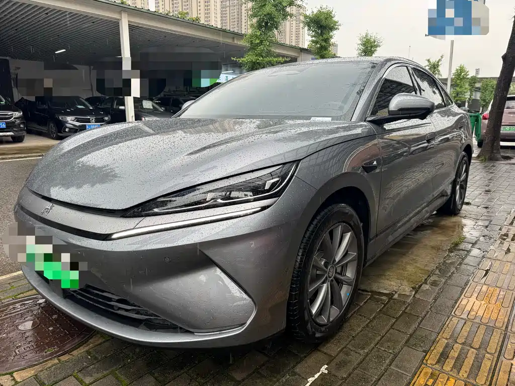 BYD Qin L 2026