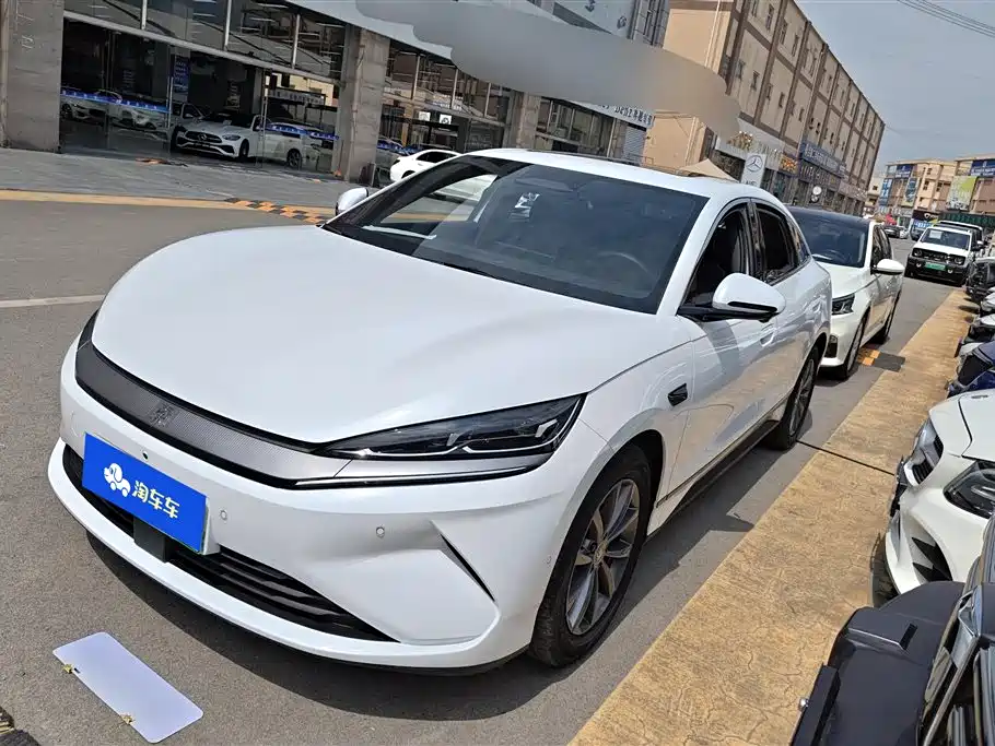 BYD Qin L 2025