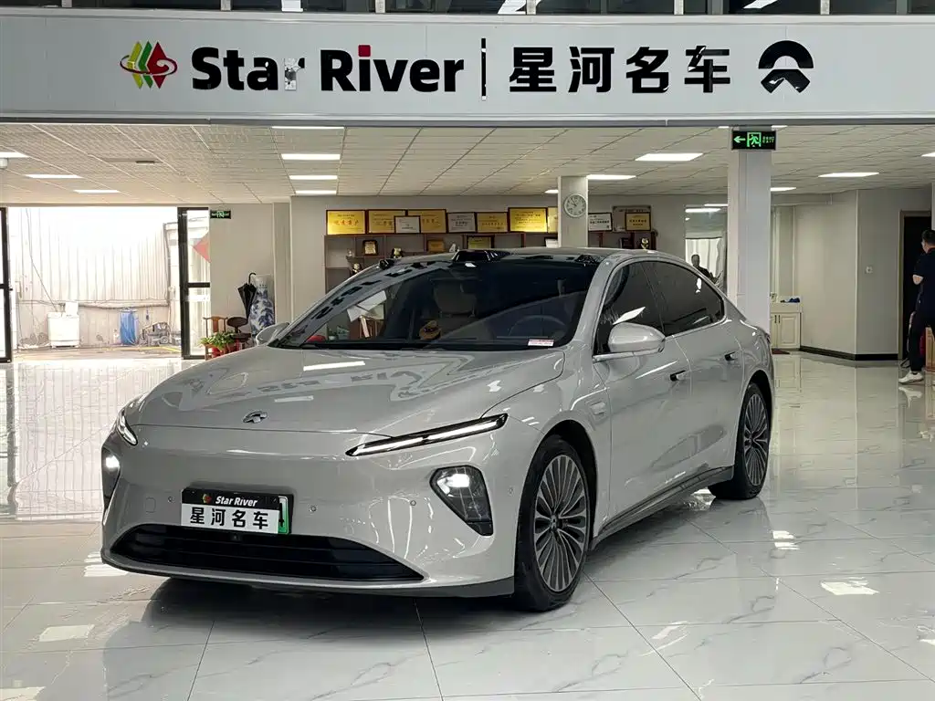 NIO ET7 2022