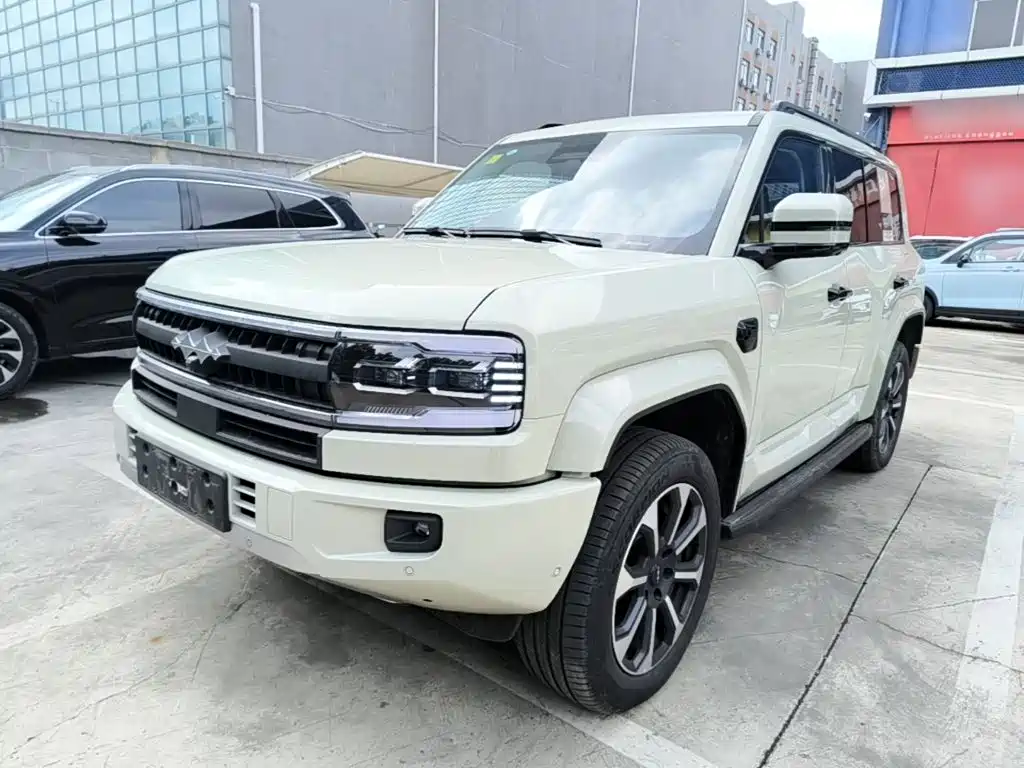 Fang Cheng Bao Leopard 5 2025