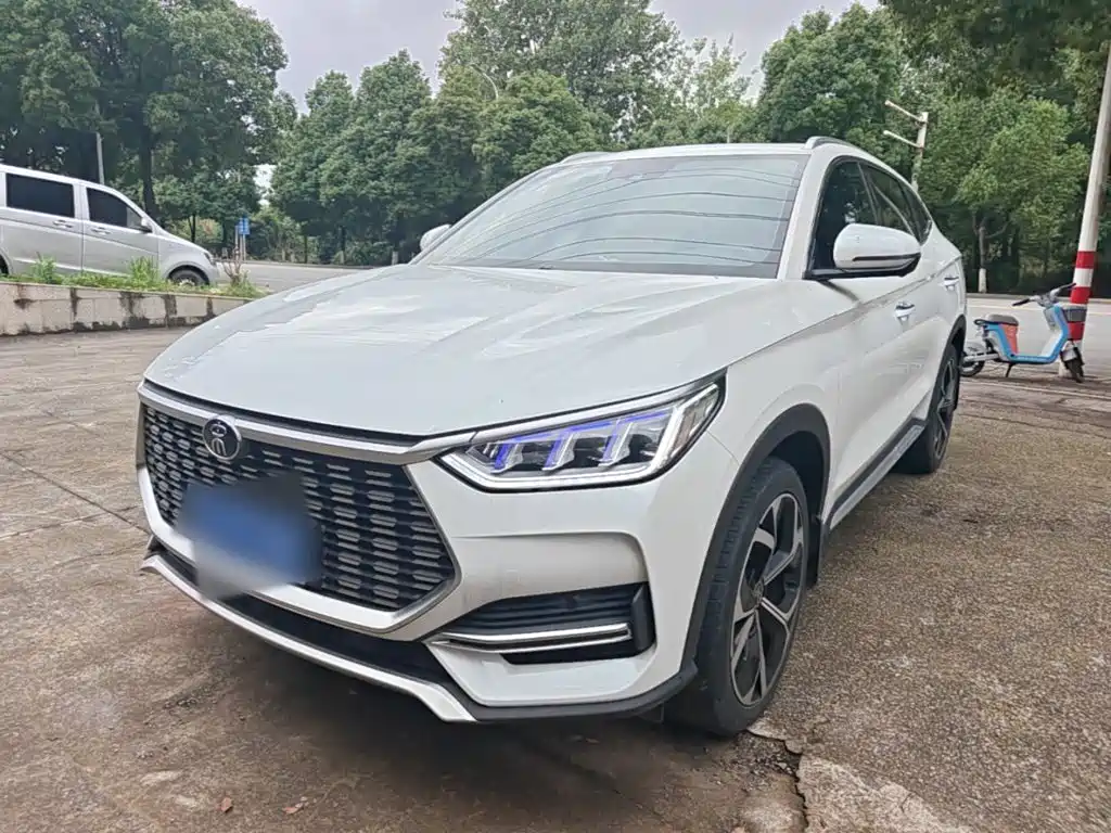 BYD PLUS 2020