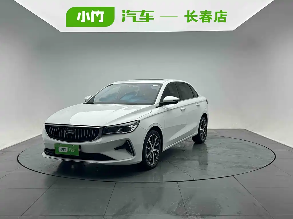 Geely Emgrand 2023