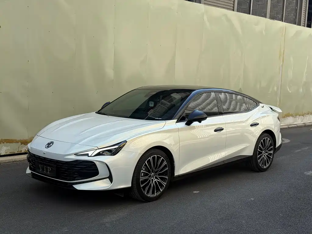 MG MG7 2025