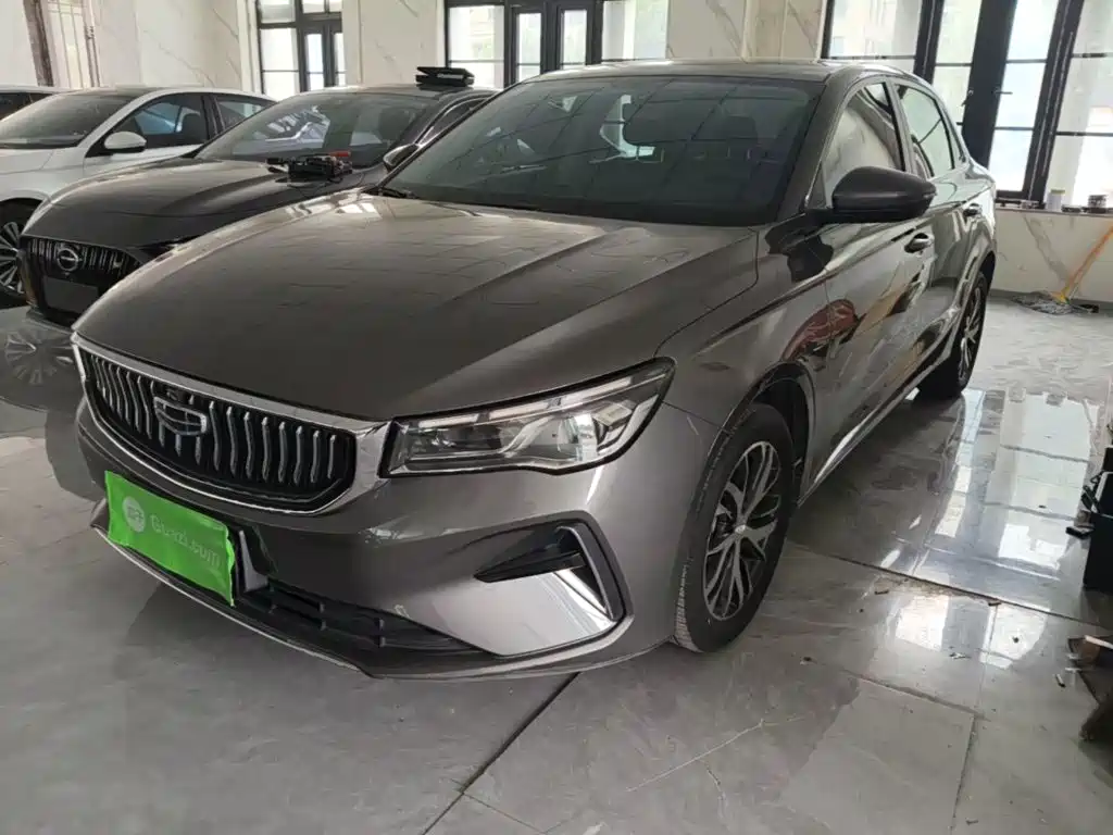 Geely Emgrand 2024
