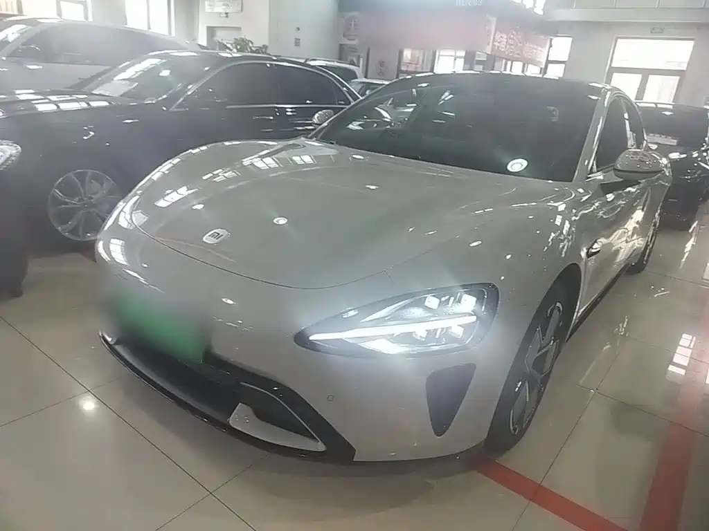 Xiaomi SU7 2025