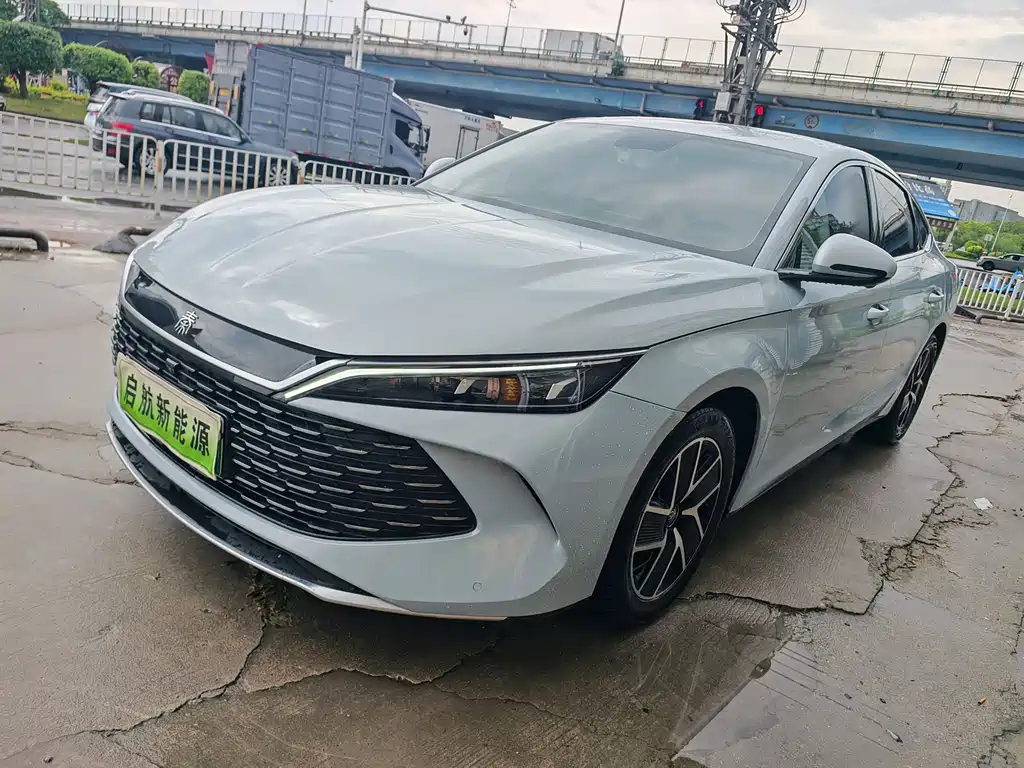 BYD Qin L 2024