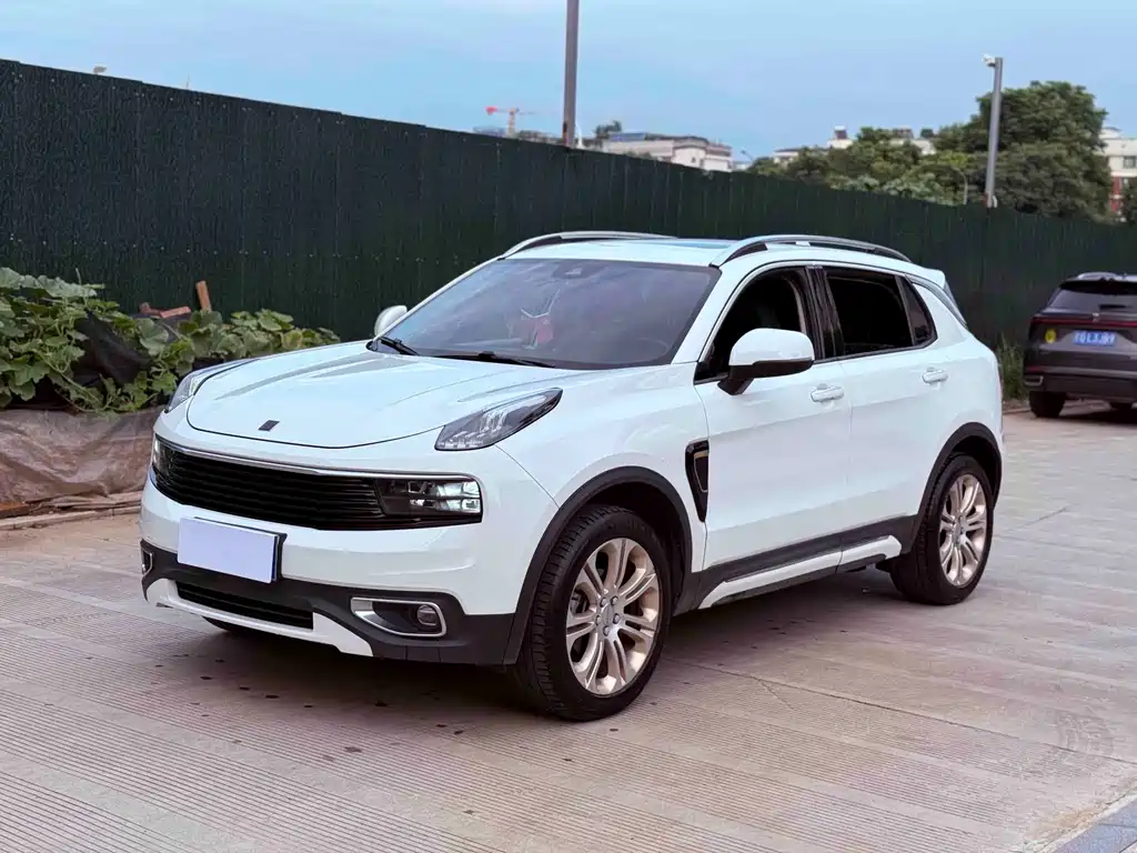 Lynk & Co 01 2018