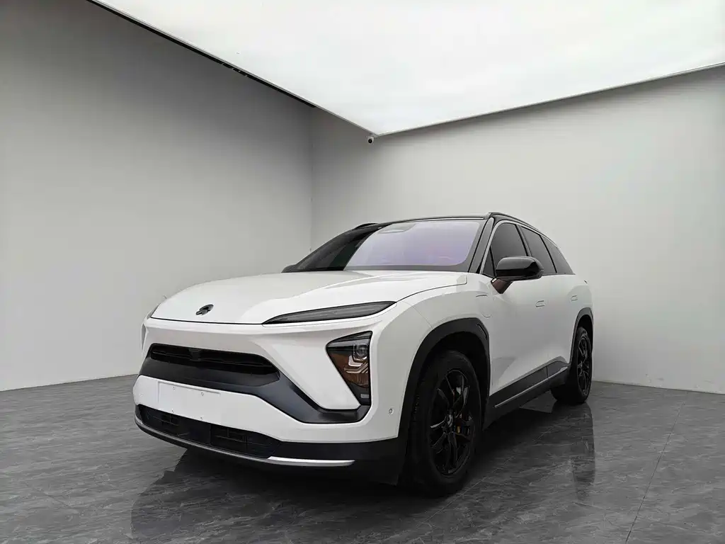 NIO ES6 2020