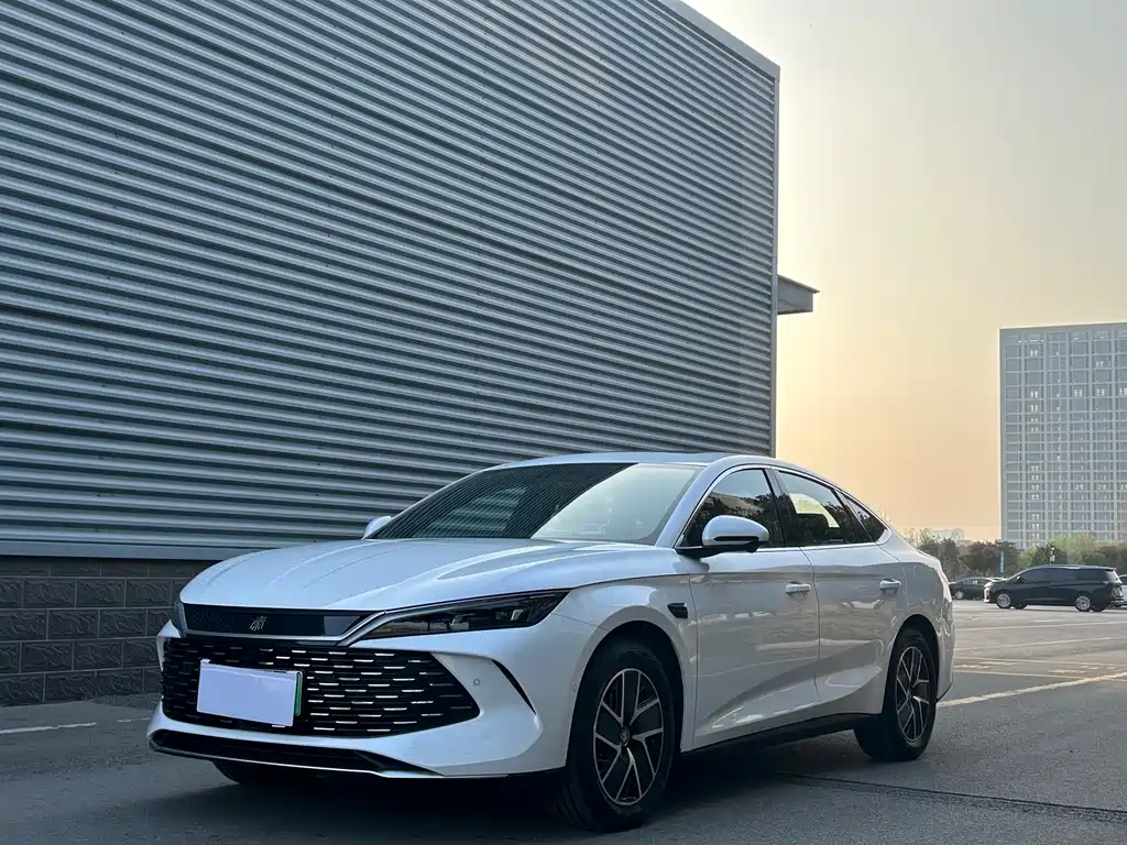 BYD Qin L 2025