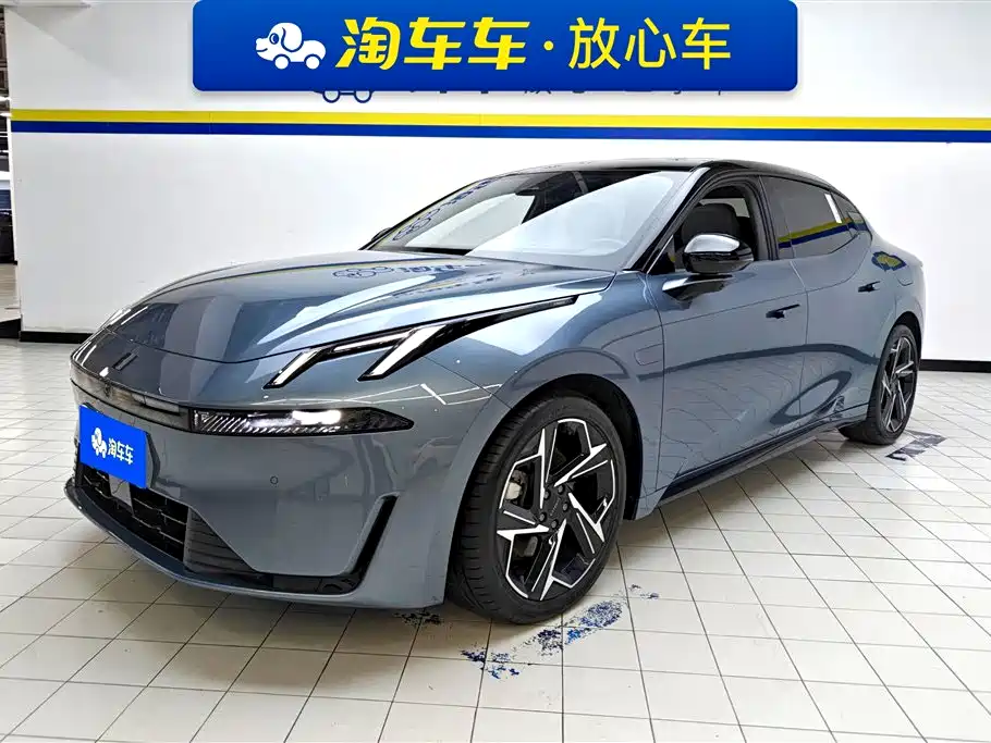 Lynk & Co 07 EM-P 2024