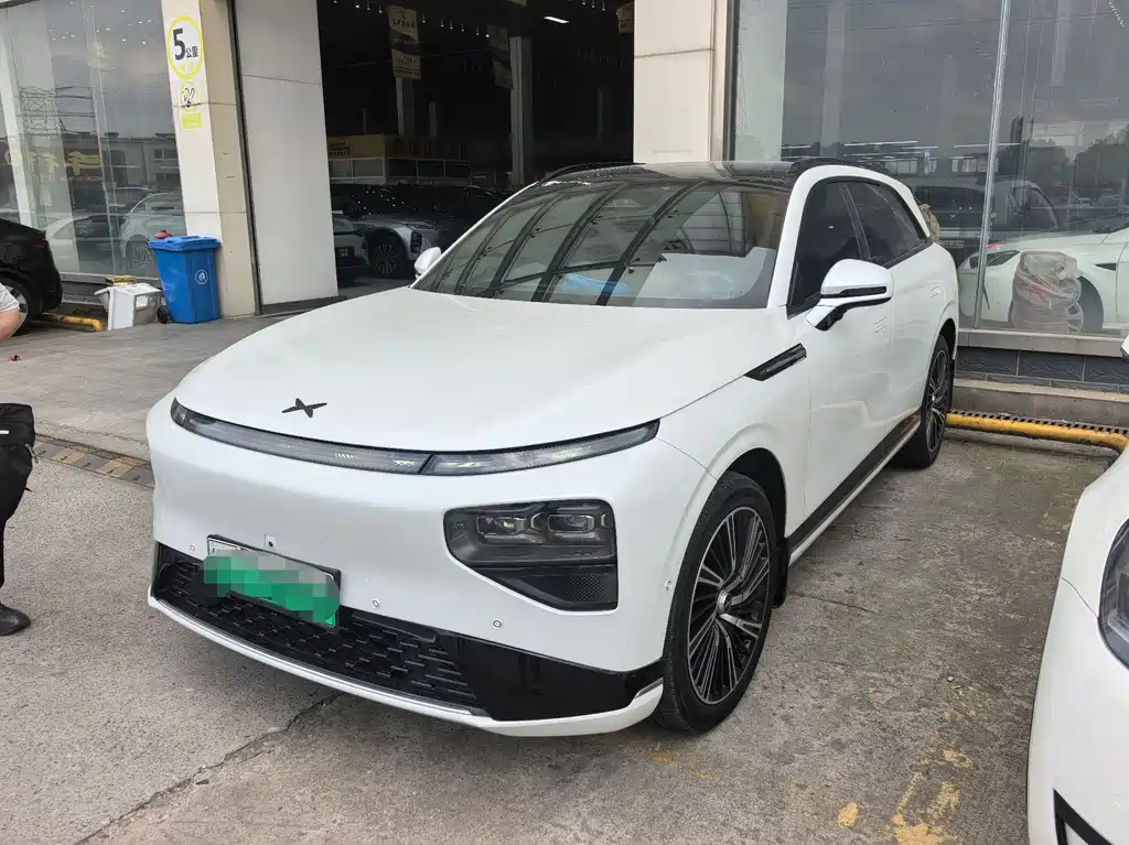 XPENG G9 2023