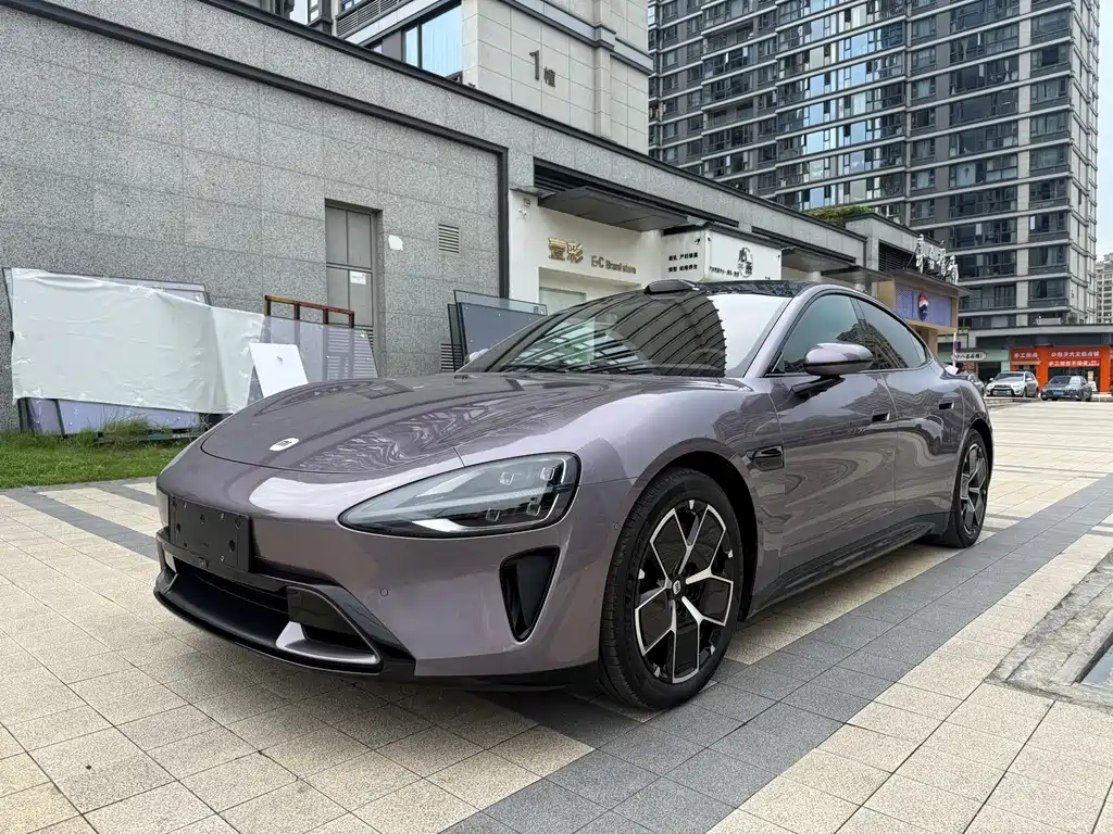 Xiaomi SU7 2025