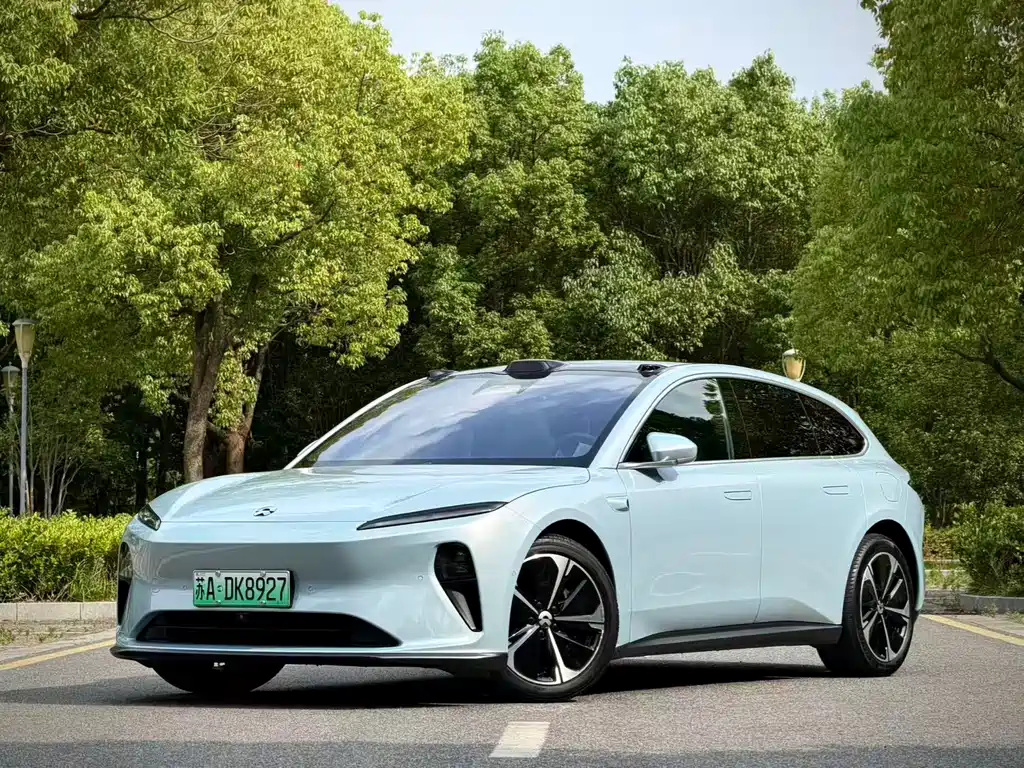 NIO ET5T 2023