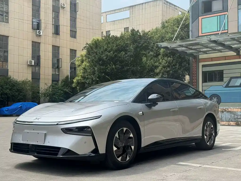 XPENG P7+ 2025