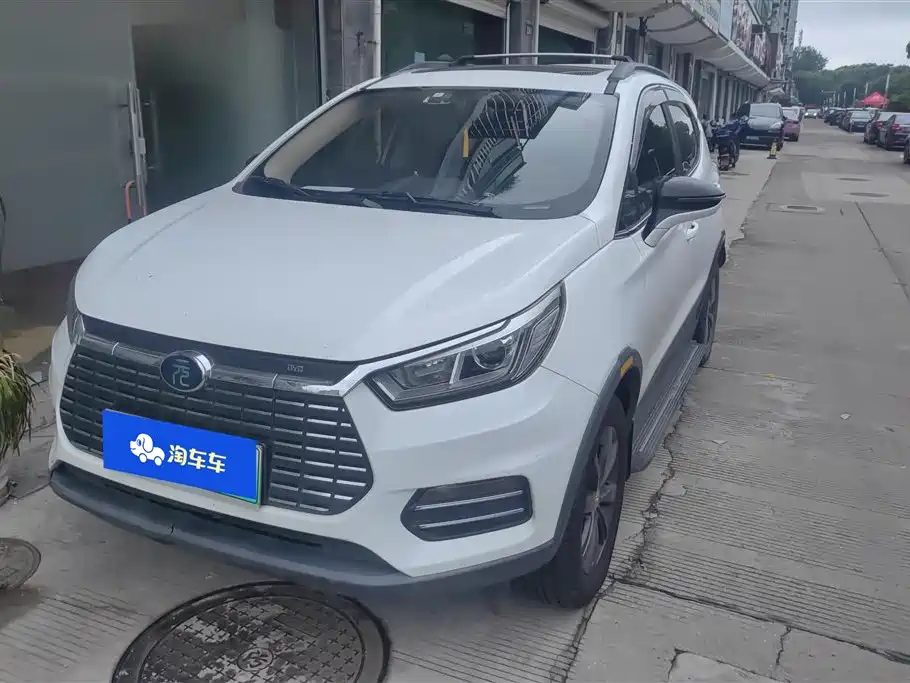 BYD Yuan EV 2018