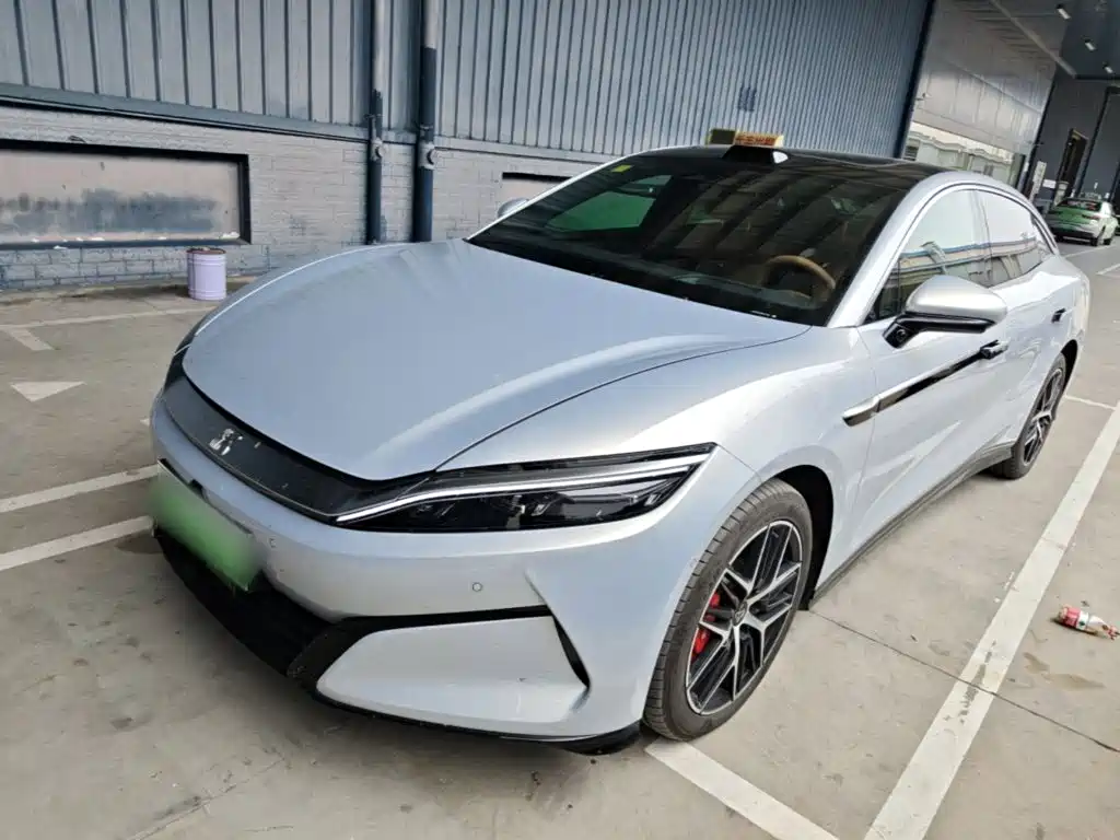 BYD 汉L 2025