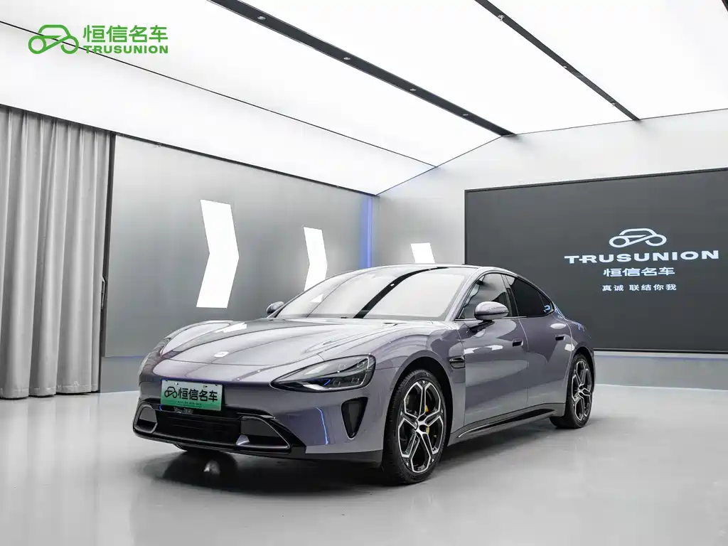 Xiaomi SU7 2025