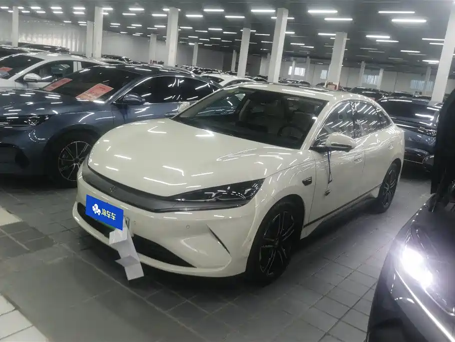 BYD Qin L 2025