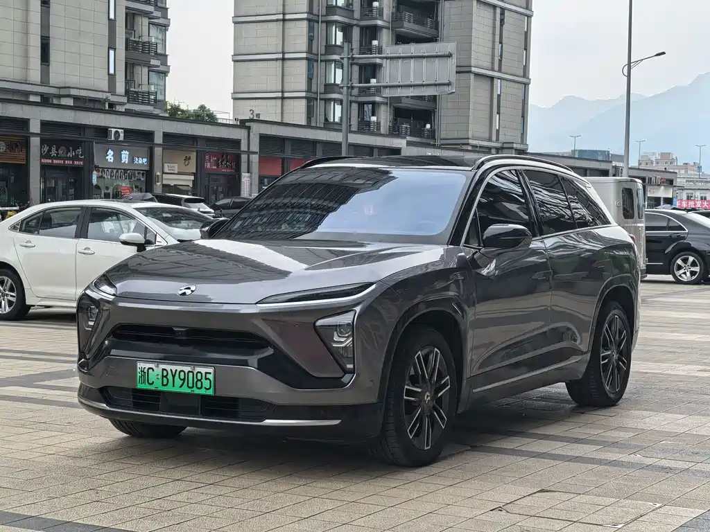 NIO ES6 2020