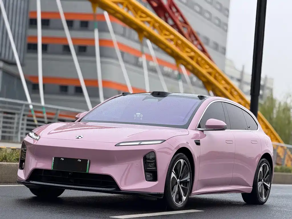 NIO ET5T 2025