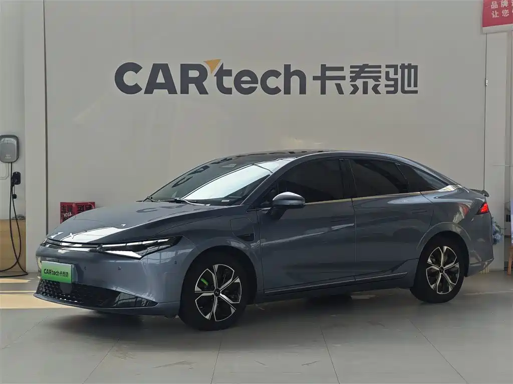 XPENG P5 2024