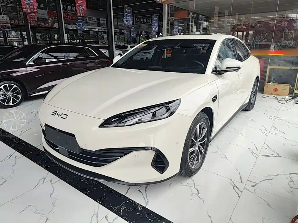 BYD 海豹06 2025