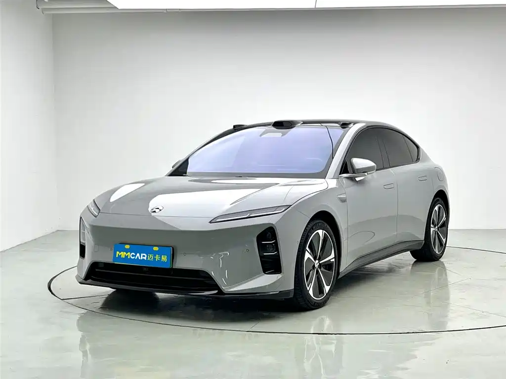 NIO ET5 2025