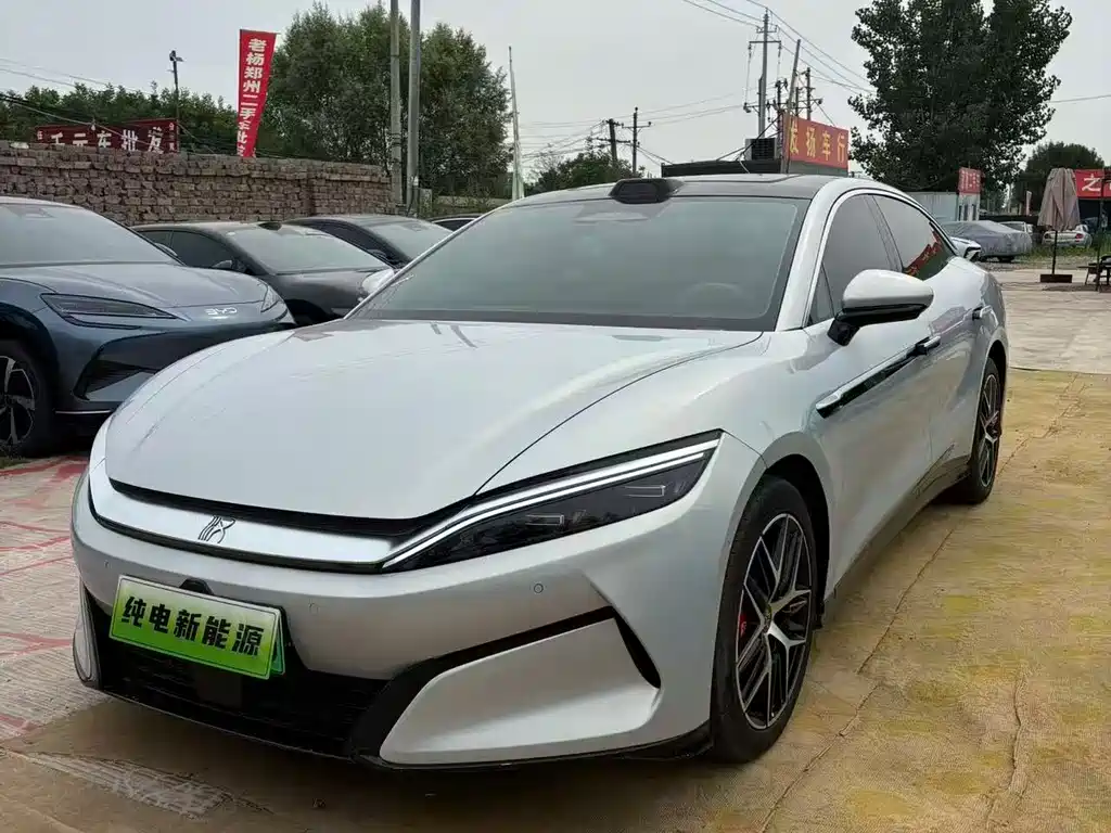 BYD 汉L 2025