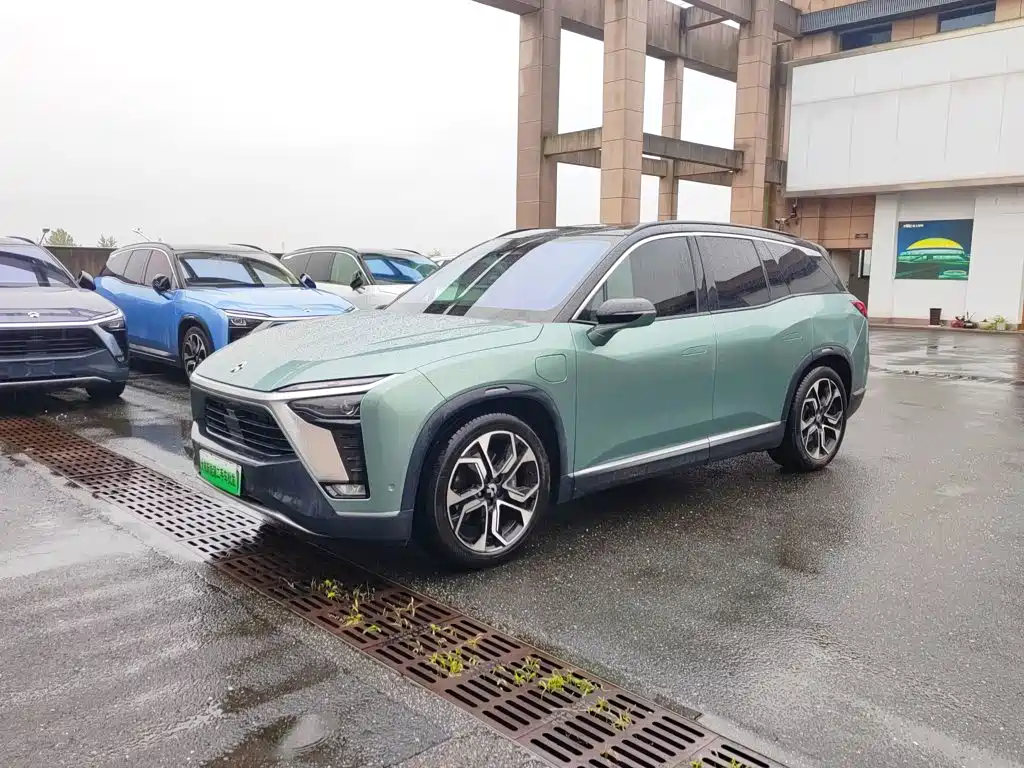 NIO ES8 2020