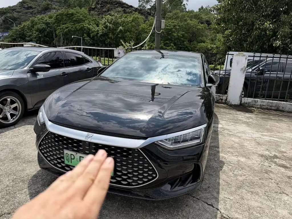 BYD Han 2024