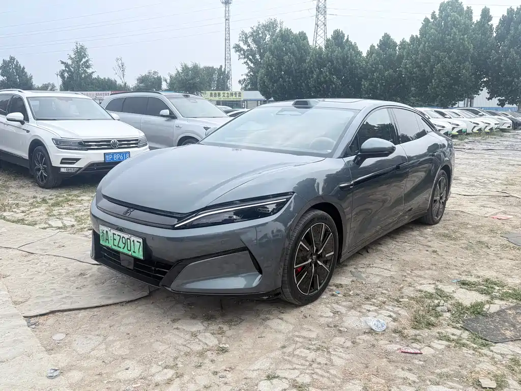 BYD 汉L 2025
