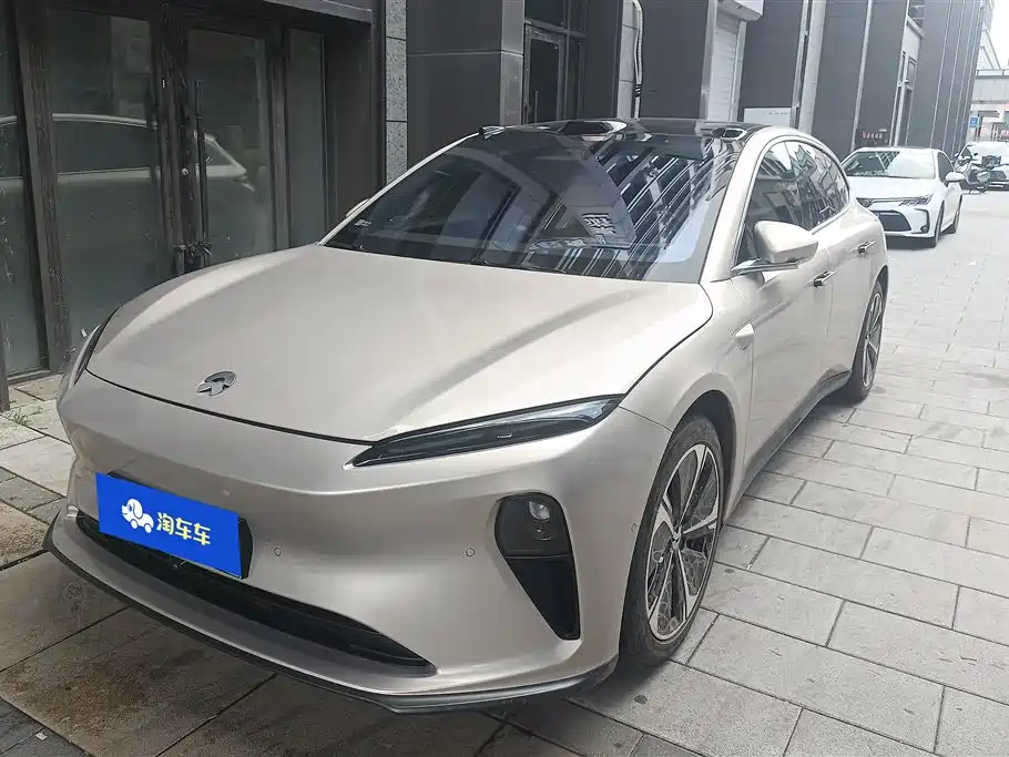 NIO ET5T 2024