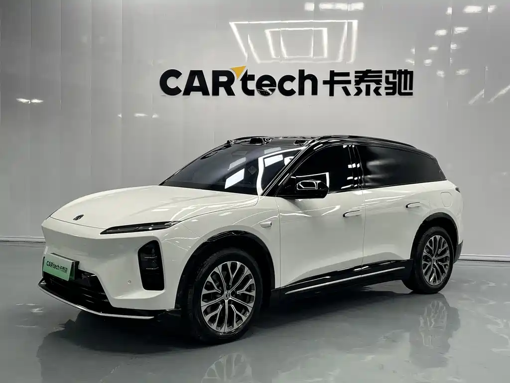 NIO ES6 2025