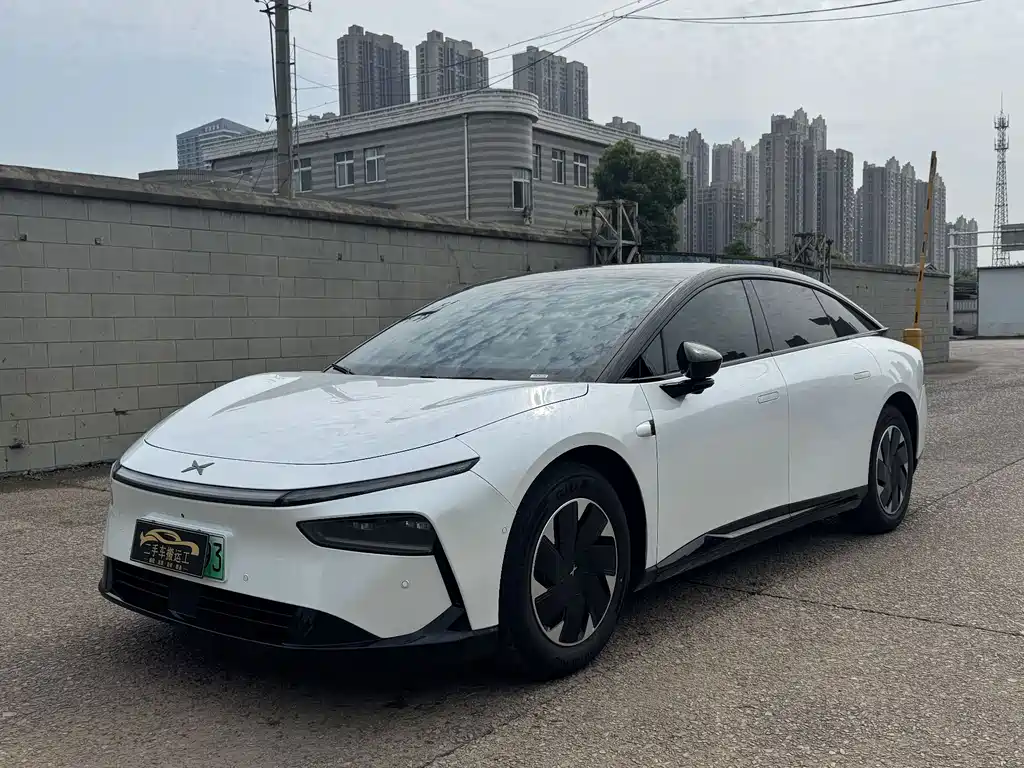 XPENG P7+ 2025