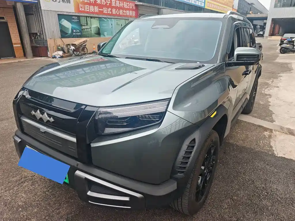 Fang Cheng Bao Titanium 3 2025