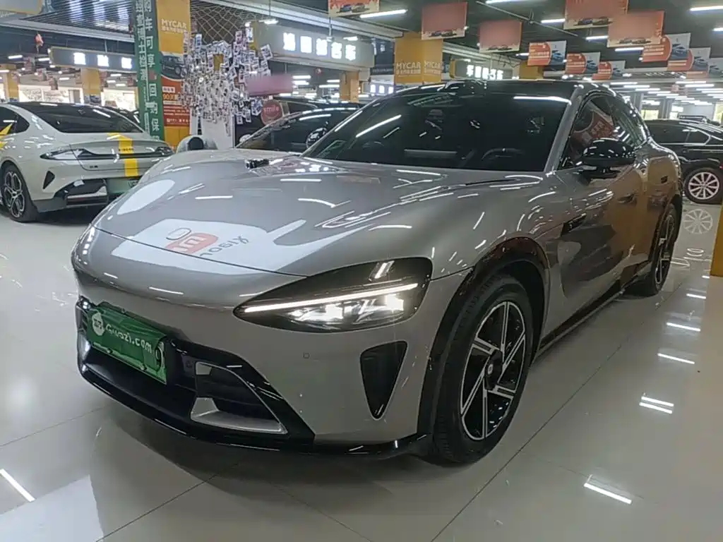 Xiaomi 小米YU7 2025