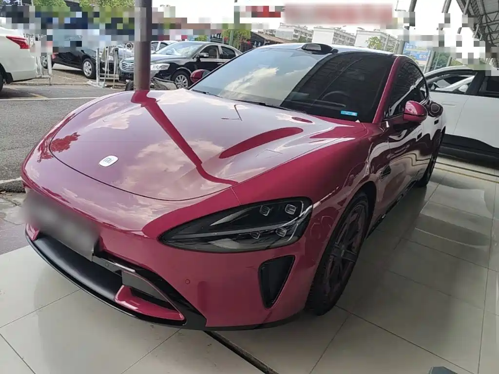 Xiaomi SU7 2025