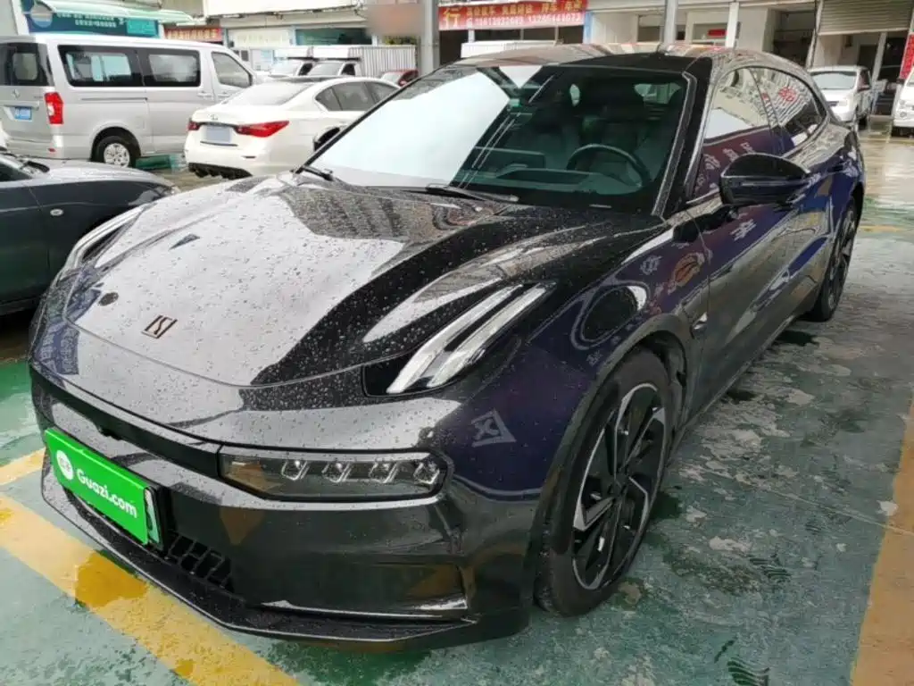 Zeekr 001 2022