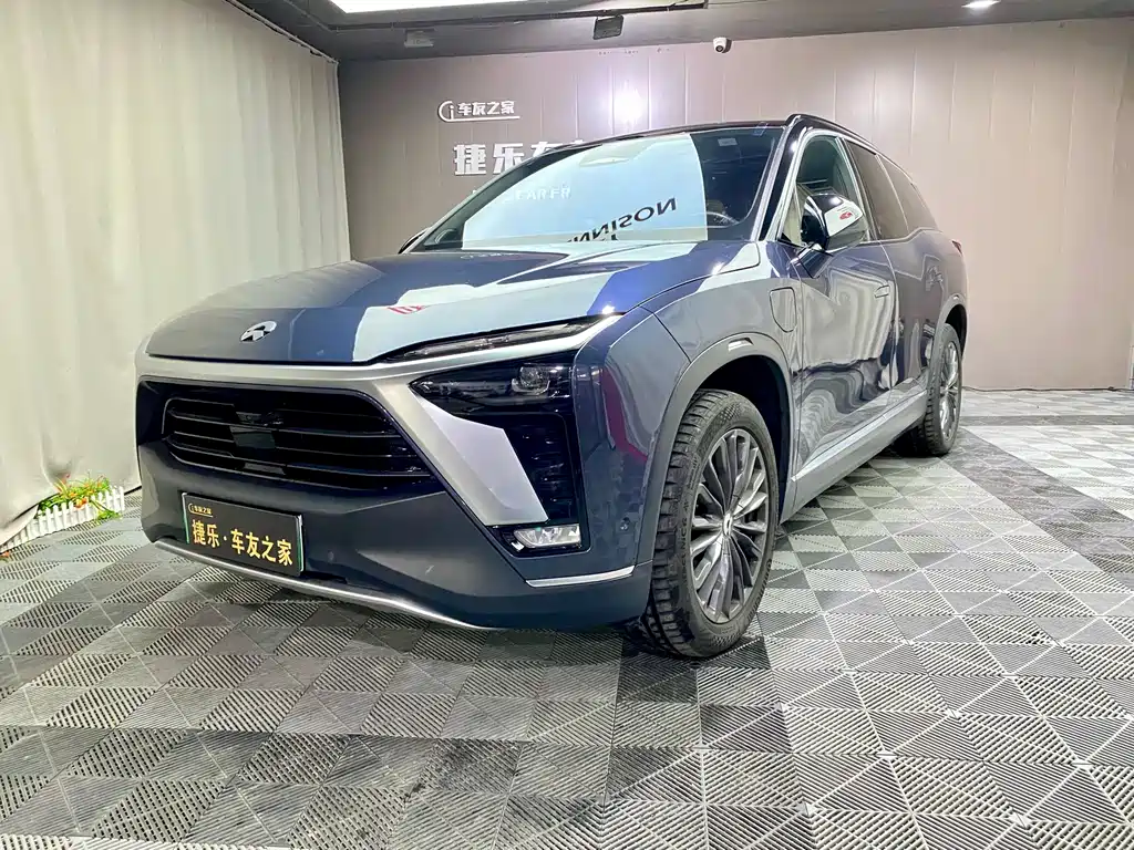 NIO ES8 2022