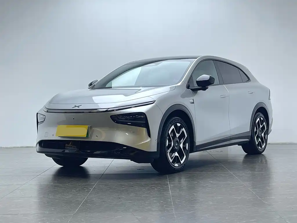 XPENG 小鹏G7 2025