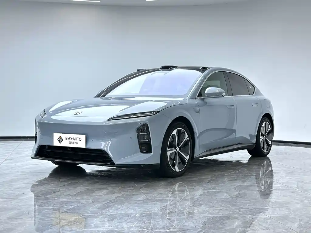 NIO ET5 2025