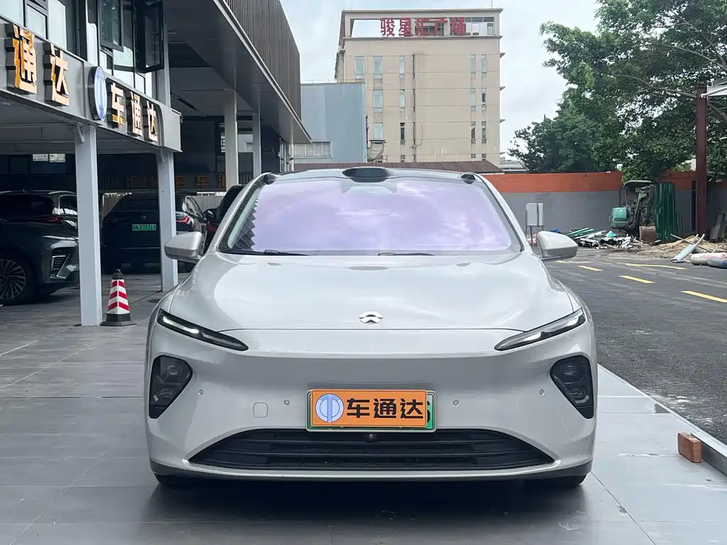 NIO ET7 2023