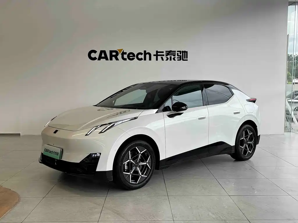 Lynk & Co Z20 2025