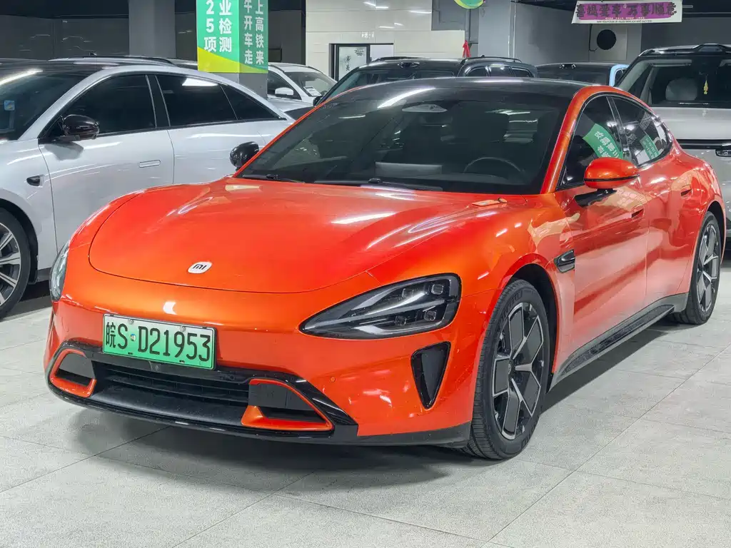 Xiaomi SU7 2024