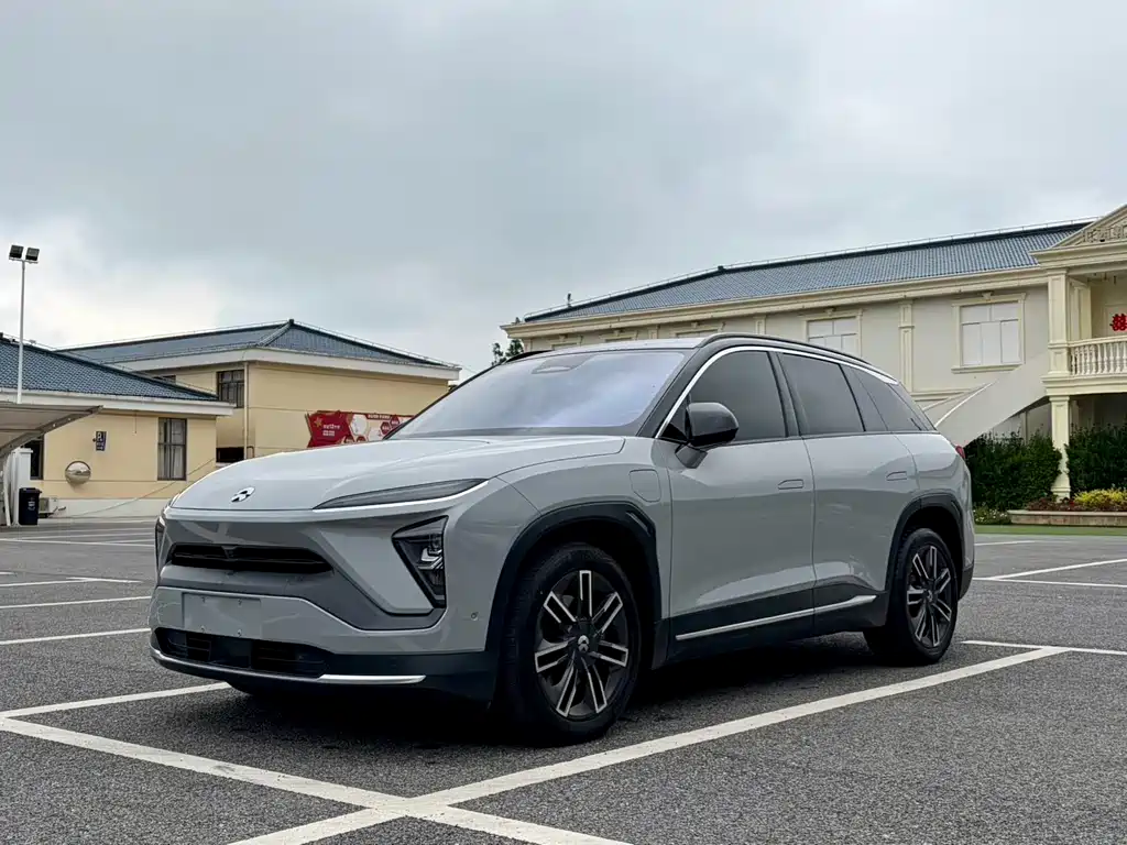 NIO ES6 2021