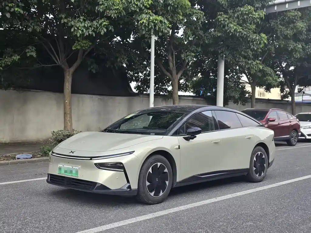 XPENG P7+ 2025